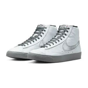 Baskets Nike Blazer 77 Emb image-2