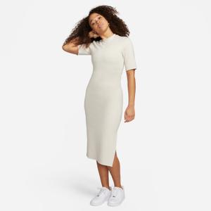Vestido ajustado Nike Essential image-1