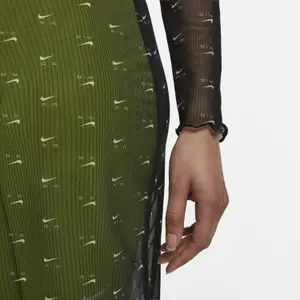 Women's long sleeve dress Nike Air AOP Mesh image-6
