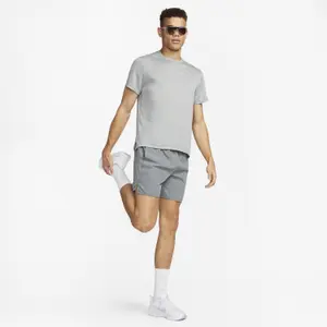 Jersey Nike Dri-FIT UV Miler image-1