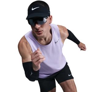 Linne Nike Miler image-5