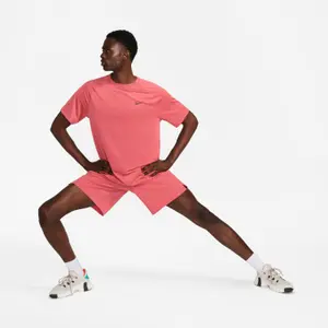 Corto Nike Dri-FIT Unlimited 9In UL image-1