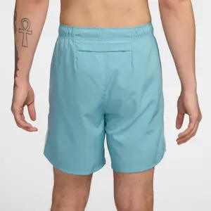 Curta Nike Challenger image-2