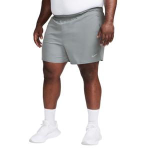 dv9363-084-shorts-nike-dri-fit-challenger-5bf-rauchig-grau-rauchig-grau-silber