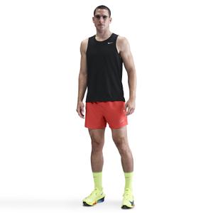 dv9363-635-trainingsshort-mit-integriertem-untershort-nike-dri-fit-bright-crimson-reflective-silv