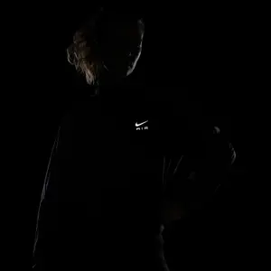 Women's waterproof jacket Nike Dri-FIT Air image-4