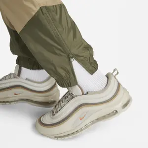 Woven lined joggers Nike WR image-6