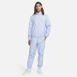 Waterproof jacket Nike Club+ WVN MCF image-5