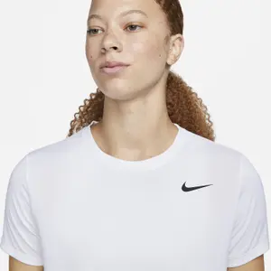 T-shirt de mulher Nike Dri-FIT RLGD LBR image-3