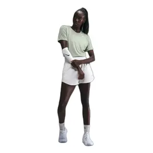 T-shirt de mulher Nike Dri-Fit RLGD image-0