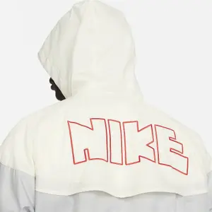 Waterproof jacket with woven lining Nike Windrunner GX image-4