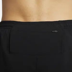 Short Nike Run Division 8In HYB Stride image-5