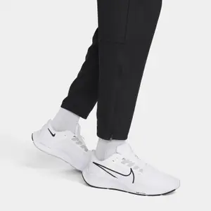 Jogging Trousers Nike Dri-Fit Challenger image-5