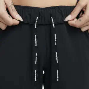 Women's joggers Nike Dri-FIT Swoosh Run image-5