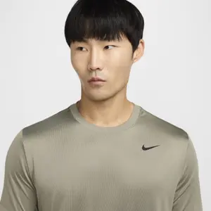 Camisola Nike Dri-FIT Legend image-3
