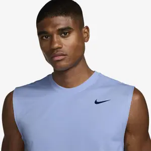 Tank top Nike Dri-FIT Legend image-2