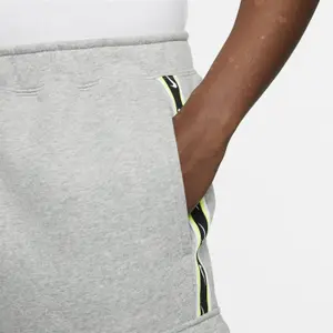 Cargo joggers Nike Repeat image-3