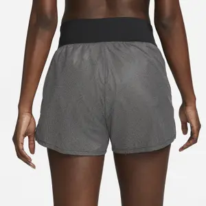 Reflective shorts for women Nike Dri-FIT Run Division image-2