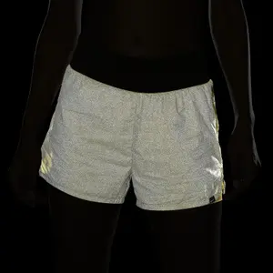 Shorts für Frauen Nike Dri-FIT Dvn Rflctv image-3