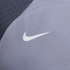 Maillot Tottenham Hotspur Strike 2023/24 image-1