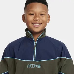Waterproof jacket for children Nike Amplify Windrunner image-3