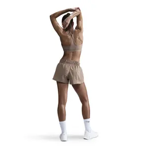 Calções para mulheres Nike One Dri-Fit BR 3" image-3