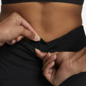Shorts für Frauen Nike Bliss Dri-Fit MR 5 " BR image-5