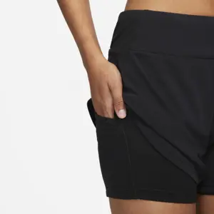 Pantaloncini 2 in 1 da donna Nike Bliss Dri-Fit MR 3 " image-5