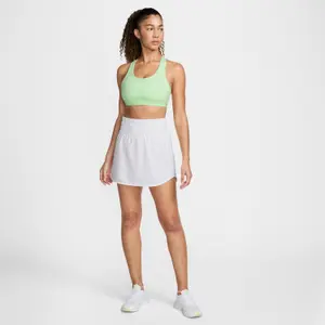 Sujetador acolchado para mujer Nike Swoosh Medium Support image-2