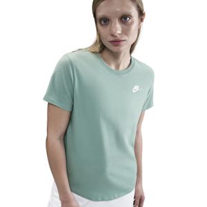 Camiseta de mujer Nike Club Essentials image-1
