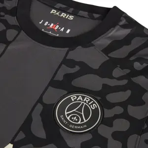 Third jersey PSG 2023/24 image-5