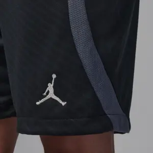 Short Third enfant PSG Strike 2023/24 image-4