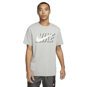 T-Shirt Nike Swoosh Block image-0