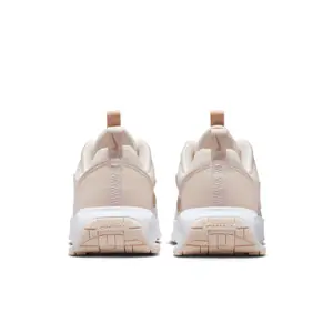 Zapatillas de deporte para mujeres Nike Air Max INTRLK Lite image-4