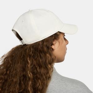 Gorra de béisbol lavada suave Nike Club Futura image-3