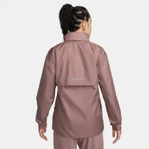 Regenjacke für Frauen Nike Fast Repel image-2