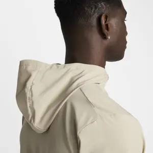 Waterproof jacket Nike Form image-4