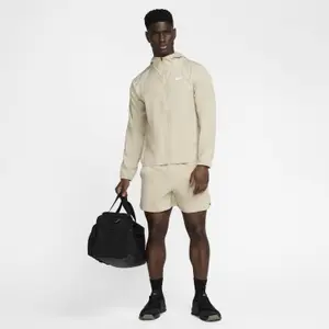 Waterproof jacket Nike Form image-1