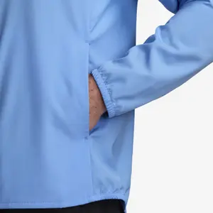 Waterproof jacket Nike Form image-3