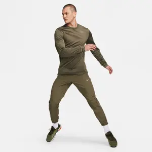 Konisch geschnittene Trainingshose Nike Dri-FIT Form image-2