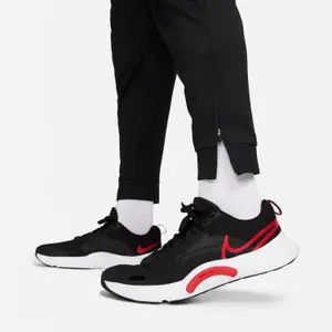 Jogginghose mit schmaler Passform Nike Dri-FIT Totality image-3