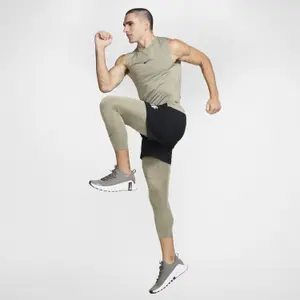 Camiseta de tirantes Nike Pro Dri-FIT image-2