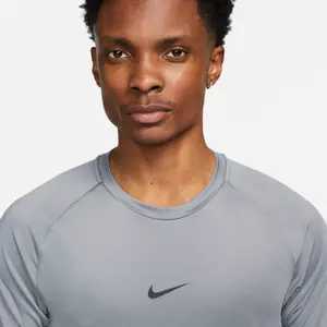 Costume da bagno slim-fit Nike Dri-FIT image-3