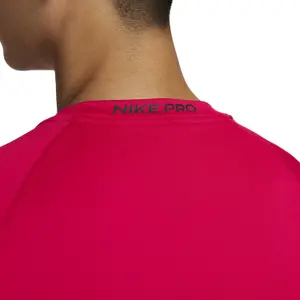Camiseta Nike Pro Dri-Fit image-4