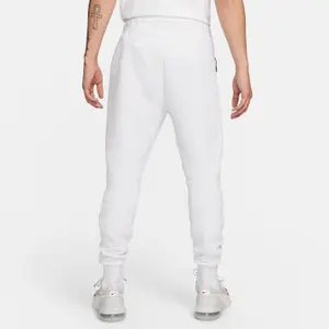 Slim-Fit Jogginghose Nike Tech Fleece image-2