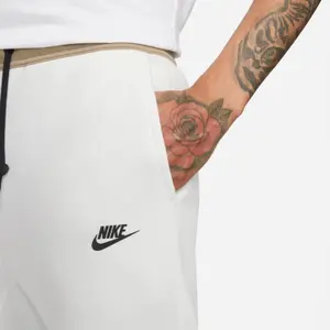 Pantalon de survêtement Nike Tech Fleece image-6
