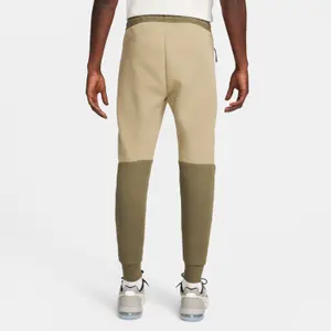 Pantalon de jogging coupe slim Nike Tech Fleece image-3