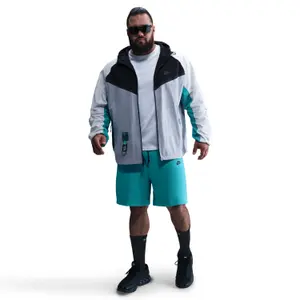 Pantalón corto Nike Tech Fleece image-2