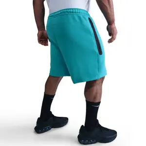 Pantalón corto Nike Tech Fleece image-6