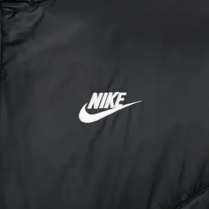 Ärmellose therma-fit-Jacke Nike image-5